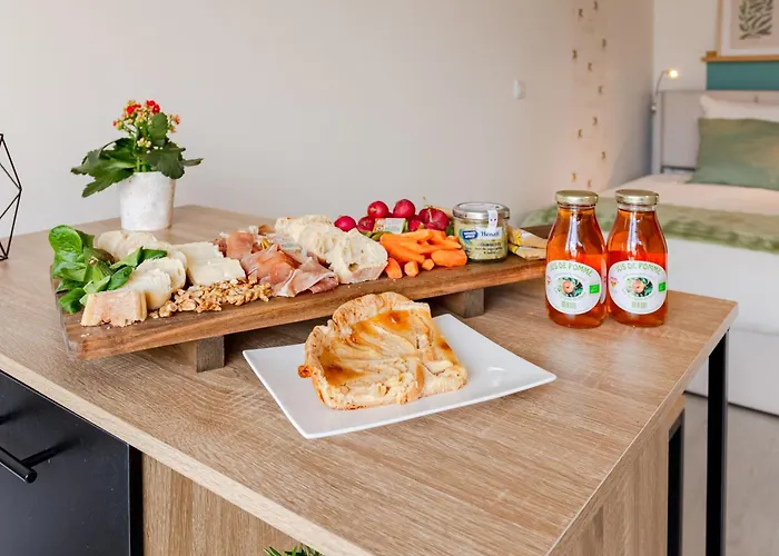 Les Jardins De L'ecume Bed & Breakfast